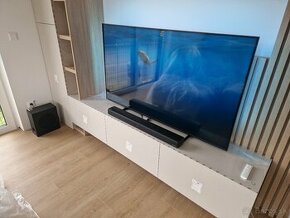 65 palcovy TV s podsvietením Ambilight Philips 65PUS8007 - 1