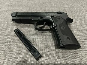 Predam Co2 rucnu zbran Beretta Elite II - 1