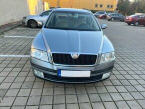 Škoda Octavia Combi 2.0 TDI Elegance - 1