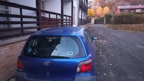 Predam Toyota yaris 1.0