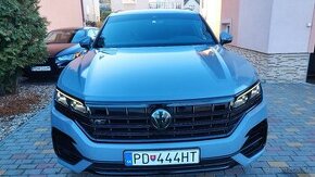 Volkswagen Touareg ,R line,3,0 TDI ,210kw.full výbava,