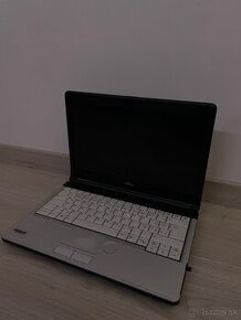 Fujitsu notebook