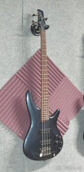 Predam basgitaru Ibanez SR 300 E