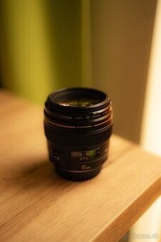 Canon EF 85mm 1.8 Ultrasonic