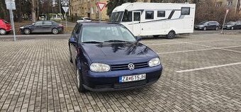 VW Golf 4