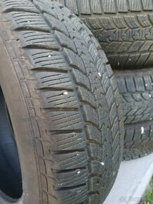 Predám sadu zimných pneu Sava 225/60 R 17 - 1