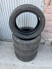 Zimne pneumatiky PIRELLI 205/45 R16