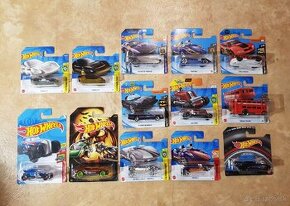 Predám Set modelov Hot Wheels (13ks)