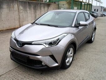 Toyota C-HR 1.8 Hybrid Comfort Easy E-CVT kamera,navi,tempom