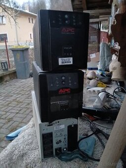 Zdroj UPS - 1