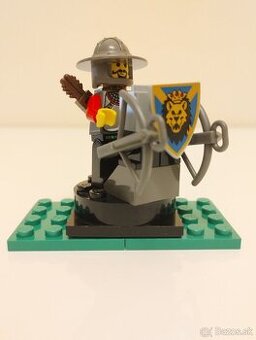 LEGO Castle 4801 Defense Archer - 1