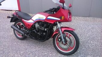 Kawasaki gpz 750 unitrak , 1984