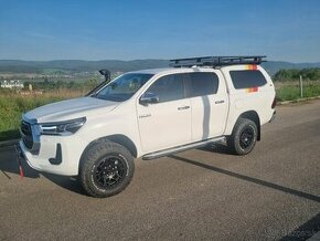 TOYOTA HILUX 2.8 DOUBLE CAB EXECUTIVE