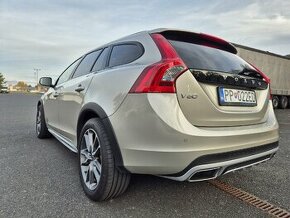 Volvo V60CC 2,4 D4 140kW AWD