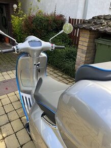 Vespa Electtrica