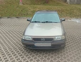 Opel Astra 1,4, 66kW