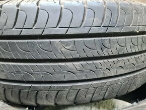 195/60 R16 C good year - 1