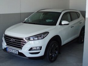 Hyundai TUCSON 1.6 T-Gdi Premium PLUS 4x4