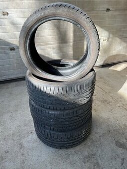 Bridgestone 215/40 r17 letné 7mm