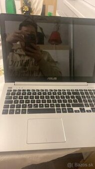 asus S551, I3 4010U, 4GB RAM, 128GB SSD - 1