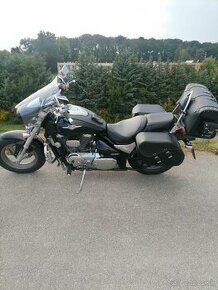 Suzuki intruder M800