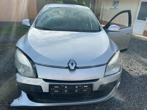 Rozpredam Renault Megane III 1.5 DCI K9KJ8 2010 - 1