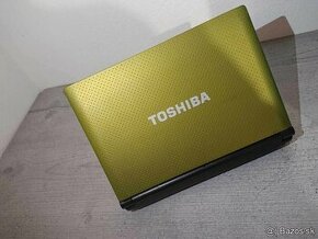 10" notebook Toshiba NB500 / 2GB/250GB zelená TOP stav - 1