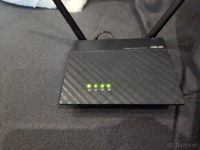 Asus wifi router 2 antenky 20e