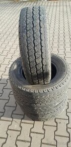 215/70R15C leto