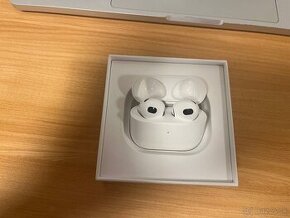 Apple AirPods 3