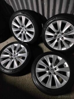 4ks alu disky orig. 5x114,3 R18 pneu 235/45 r18