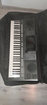 Yamaha psr s770