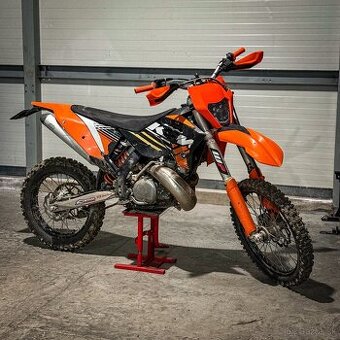 KTM EXC 250 | 2012 s TP + ŠPZ | Prihlásená