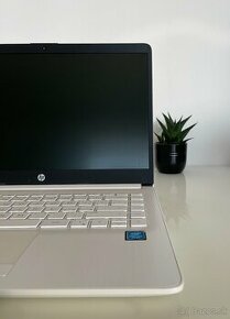 HP Laptop - Windows 11 - 4GB DDR4 RAM - 1