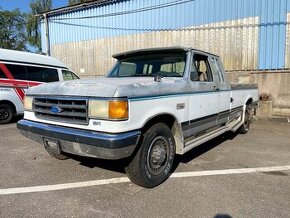 1990 Ford F-250 XLT LARIAT | 7.5 V8 | prodloužená kabina