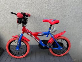 Predáme detský bicykel Spiderman veľkosti 14