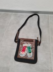 Crossbody kabelka