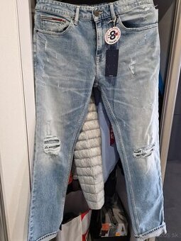 TOMMY HILFIGER Denim  džínsy-nové(33)