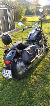 Honda Shadow 750 Spirit - 1