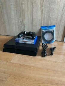 Playstation 4 + Dualshock V2 + 2 hry + káble