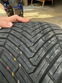 Celorocne gumy Continental 225/40 r18 2ks - 1