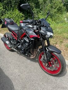 Kawasaki Z900