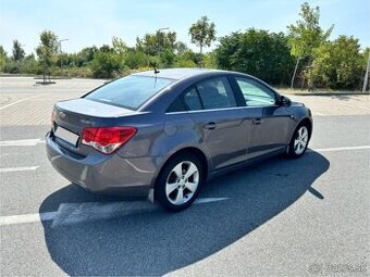 Predám Chevrolet cruze