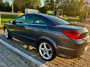 Predám Opel Astra Twin Top cabrio 1,9 TDI