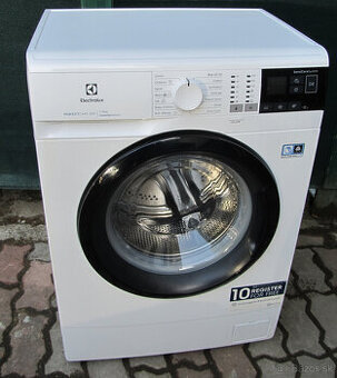 Electrolux PerfectCare 600