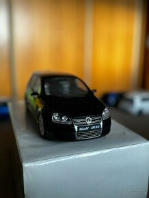 Vw golf 5 R32 1:18 - 1