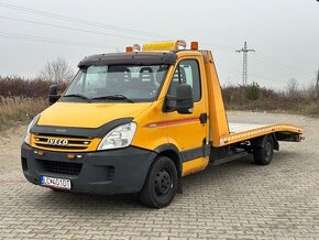 IVECO DAILY 3.0 130KW ODŤAHOVÝ ŠPECIÁL ŤAŽNÉ WEBASTO NAVIJÁK