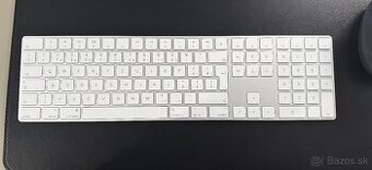 Apple Magic Keyboard s číselnou klávesnicou, strieborná – SK