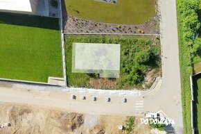 DO DOMČEKA | Slnečný pozemok s panoramatickým výhľadom v luk - 1