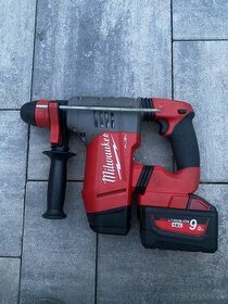 Kladivo Milwaukee M18 CHPX